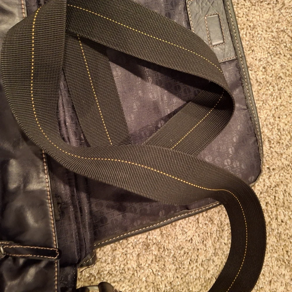 Vintage Perry Ellis  Men's Black Crossbody Shoulder Bag/Portfolio